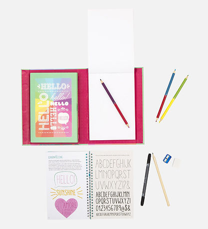 Tiger Tribe Kreatives Spielset - Das Lovely Buch von Lettering Tiger Tribe Kreatives Spielset - Das Lovely Buch von Lettering