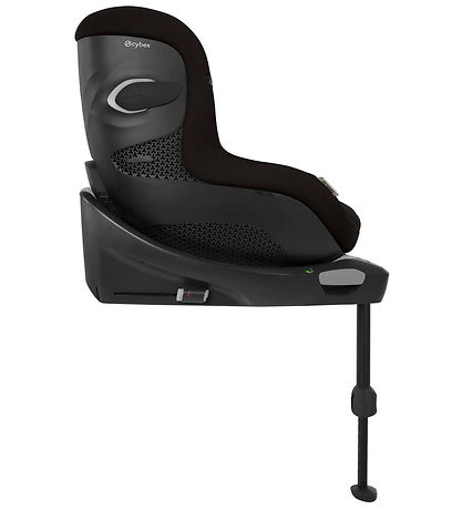 Cybex Car Seat w. Base - Sirona Gi i-Size Plus - Moon Black Cybex Car Seat w. Base - Sirona Gi i-Size Plus - Moon Black