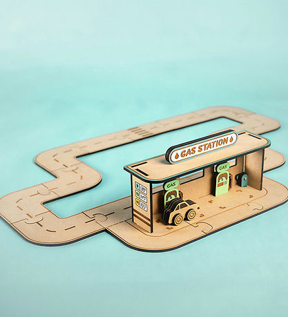 Crateit Creation Set - Crateit Town - Wood - Petrol Station - 28 Crateit Creation Set - Crateit Town - Wood - Petrol Station - 28