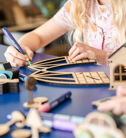 Crateit Creation Set - Crateit Town - Wood - Dreamy Drawbridge - Crateit Creation Set - Crateit Town - Wood - Dreamy Drawbridge -