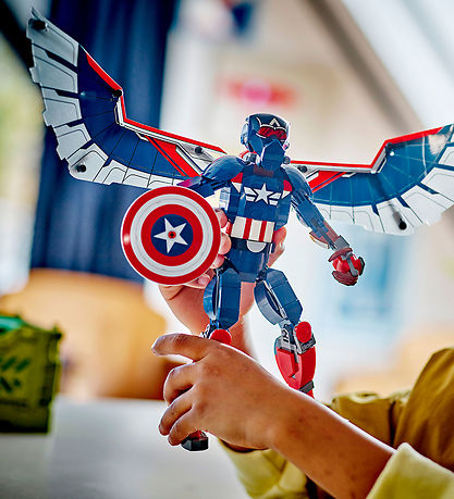 LEGO® Marvel - New Captain America Construction Figure 76296 -