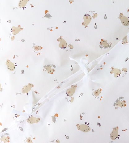 Nørgaard Madsen Bedding - Junior - White w. Pigs Nørgaard Madsen Bedding - Junior - White w. Pigs
