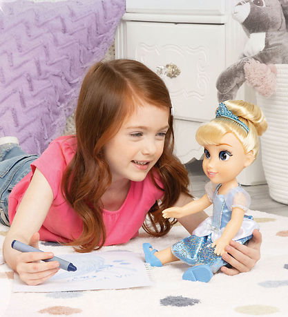 Disney Princess Nukke - 38 cm - Core Tuhkimo Doll