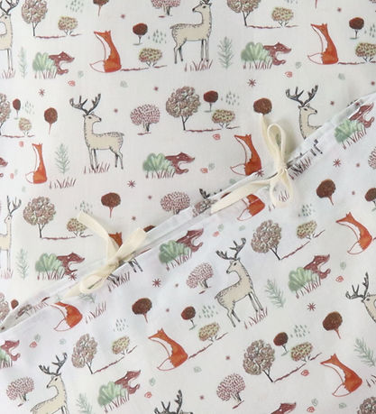 Nørgaard Madsens Bedding - Baby - White w. Fox And Deer
