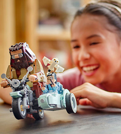 LEGO® Harry Potter - Hagrid & Harry's Motorcycle Ride 76443 - 61