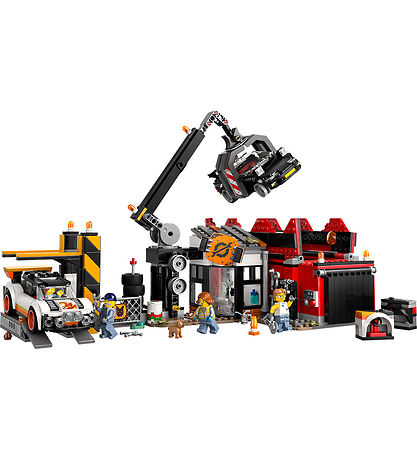 LEGO® City - Scrapyard With Cars 60472 - 871 Parts