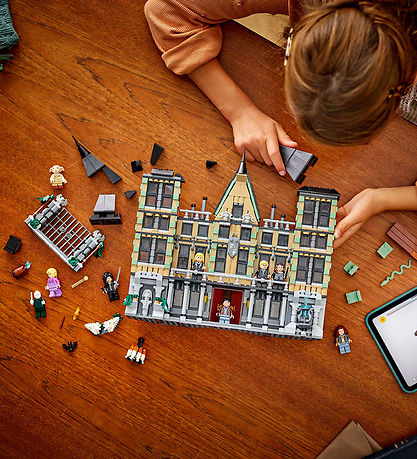 LEGO® Harry Potter - Malfoy Family Manor 76453 - 1601 Teil LEGO® Harry Potter - Malfoy Family Manor 76453 - 1601 Teil