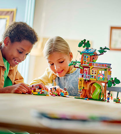 LEGO® Friends - Friendship Tree House Hangout 42652 - 701 De