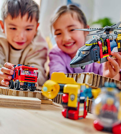 LEGO® City - Remix - Helicopter, Fire Truck & Submarine Remix 60