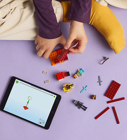 LEGO® Minecraft - La bataille de la lave du Nether 21266 - 99 Pa LEGO® Minecraft - La bataille de la lave du Nether 21266 - 99 Pa