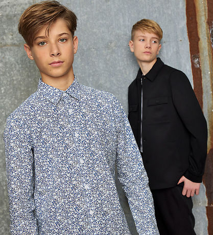 Hound Shirt - White/Blue w. Flowers
