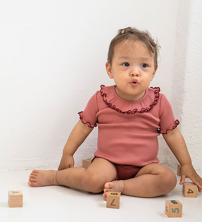 Minimalisma Bodysuit k/æ - Rib - Silk/Cotton - Antique Red Minimalisma Bodysuit k/æ - Rib - Silk/Cotton - Antique Red