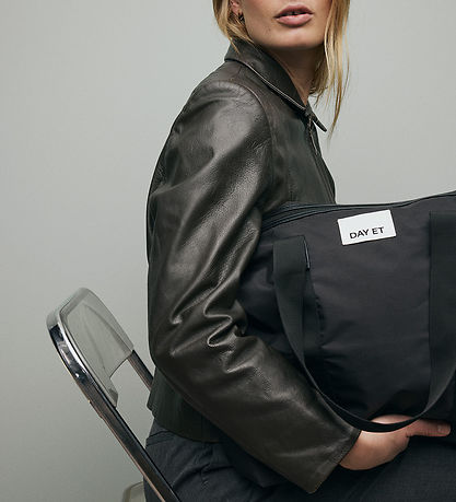 DAY ET Tasche - Gweneth RE-S M - Schwarz