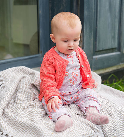 Hust and Claire Cardigan - Knitted - Cilja - Wild Coral