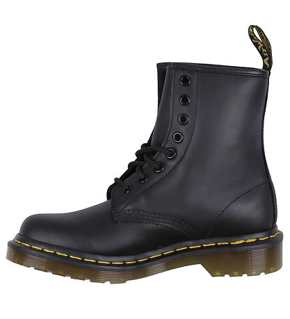 Dr. Martens Boots - 1460 - Vonda - Black Dr. Martens Boots - 1460 - Vonda - Black