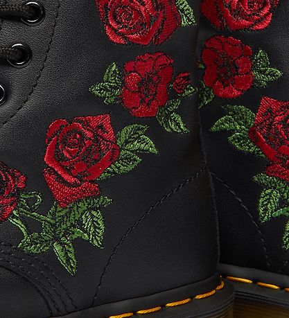 Dr. Martens Boots - 1460 - Vonda - Black Dr. Martens Boots - 1460 - Vonda - Black