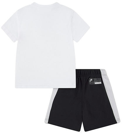 Nike Shorts Set - T-shirt/Shorts - Black/White
