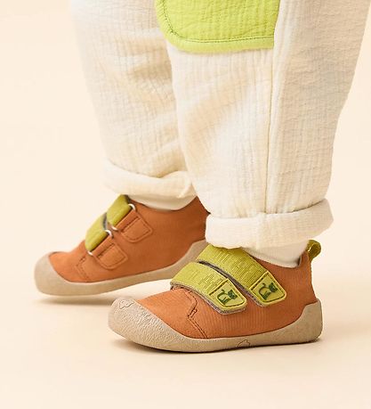 Affenzahn Prewalker - Leather Walky CAT - Brown Affenzahn Prewalker - Leather Walky CAT - Brown