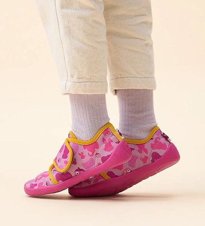 Affenzahn Slippers - Cotton Movie Bird - Berry Affenzahn Slippers - Cotton Movie Bird - Berry