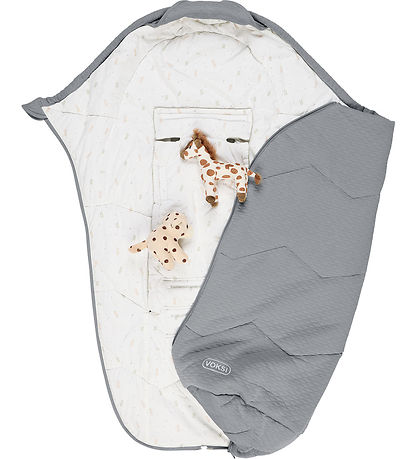 Voksi Footmuff - Breeze Light - 100 cm - Grey Fields Voksi Footmuff - Breeze Light - 100 cm - Grey Fields