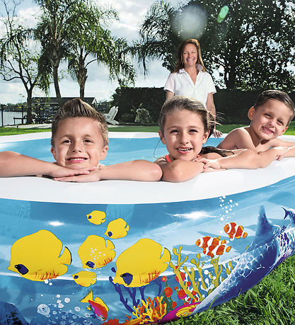 Bestway Kiddy Pool - 262 x 157 cm - Fish 'N Friends