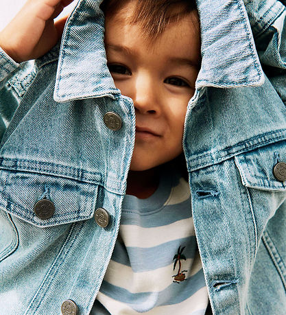 Wheat T-shirt - Liam - Calm Blue Stripe