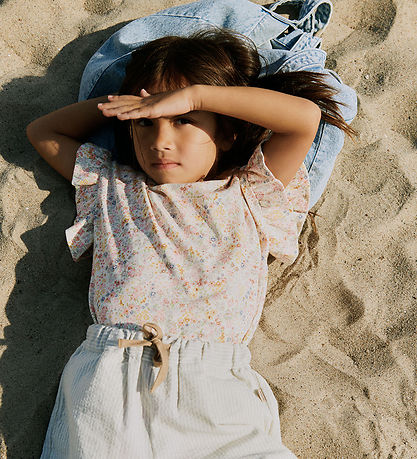 Wheat T-shirt - Ally - Bright Flowers