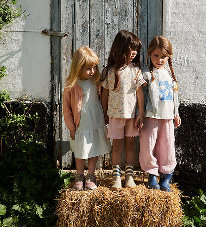 Wheat T-shirt - Ally - Bright Flowers