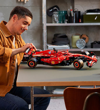 LEGO® Technic - 페라리 SF-24 42207 - 1361개 부품