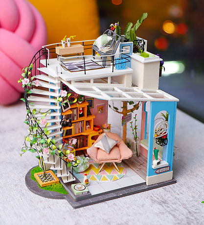 Rolife Miniature diorama - DIY - Dora's Loft DG12 - 171 Parts