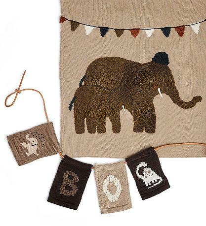 Smallstuff Knitted Flag - Elephant - Natural Motif