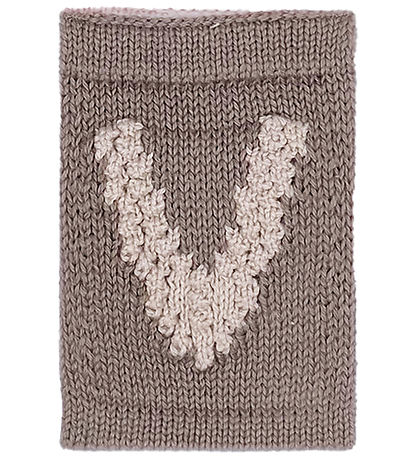Smallstuff Knitted Letter - V - Natural Alphabet