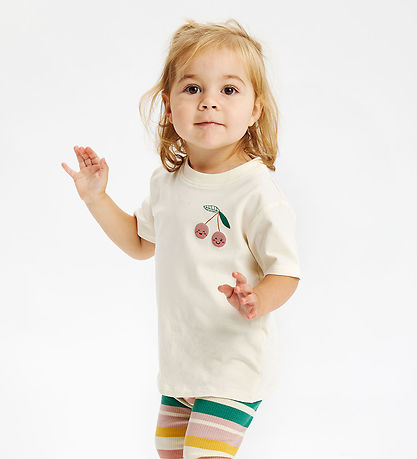 The New Siblings T-shirt - TnstOrilla - White Swan