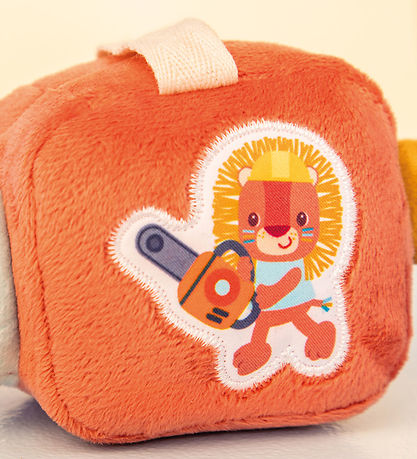 Lilliputiens Rattle - The Chainsaw Jack the Lion