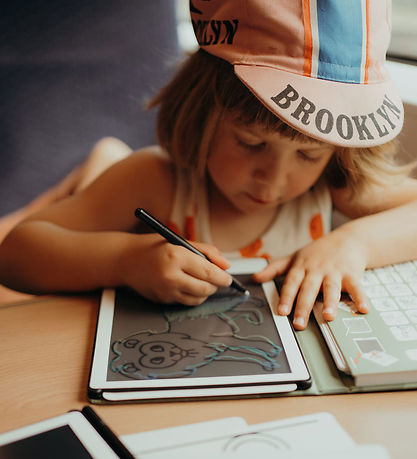 Kidywolf Drawing Tablet - Animals Around The World Kidywolf Drawing Tablet - Animals Around The World
