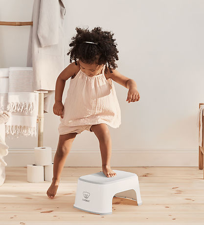BabyBjörn Stool - White/Grey BabyBjörn Stool - White/Grey