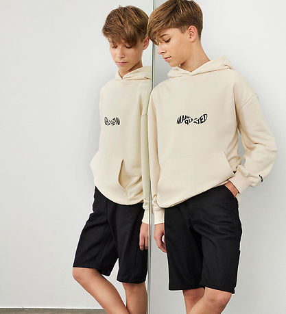 Hound Shorts - Wide - Black Hound Shorts - Wide - Black