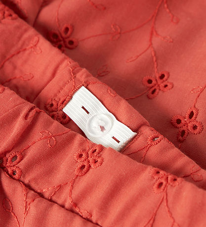 Name It Shorts - NmfVioleta - Spiced Coral w. Embroidery Anglais