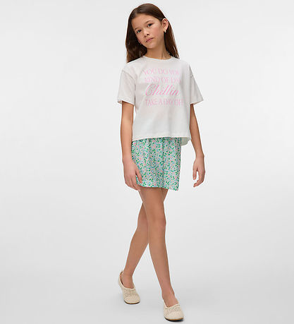 Vero Moda Girl Shorts - VmIris - Cloud Dancer/Ditsy Vero Moda Girl Shorts - VmIris - Cloud Dancer/Ditsy