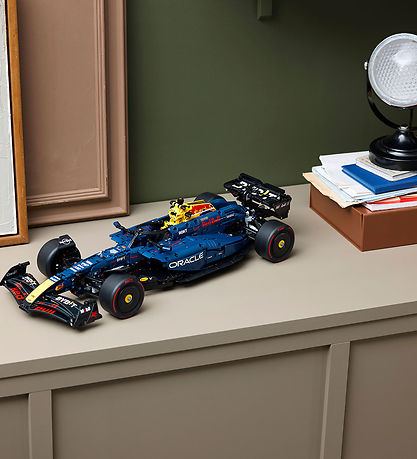 - Oracle Red Bull Racing RB20... 42206 LEGO® Technic - 1639 Part