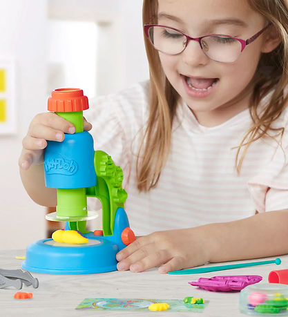 Play-Doh Play Dough - Light & Look Microscope