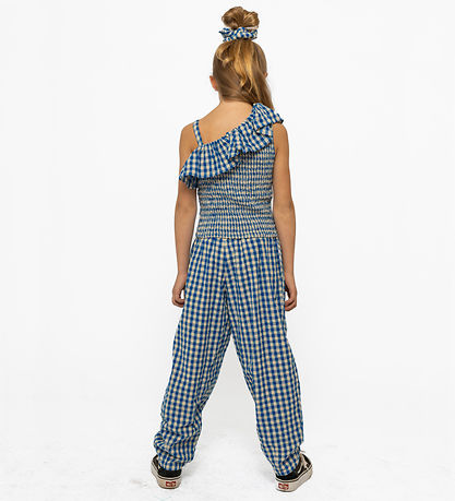 The New Trousers and Scrunchie - TnNally - Daphne Check