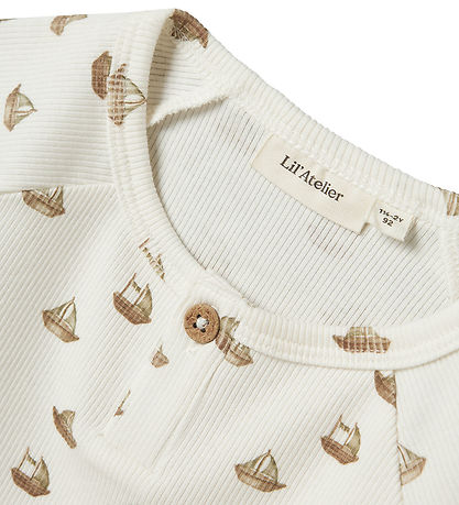 Lil' Atelier T-shirt - Rib - NmmLavo - Coconut Milk w. Boats