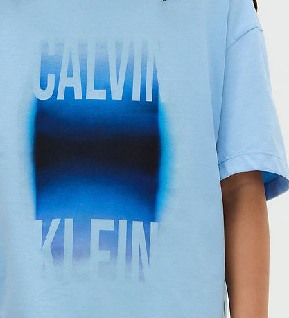 T-Shirt Calvin Klein - Graphique dégradé - Blue Bell T-Shirt Calvin Klein - Graphique dégradé - Blue Bell