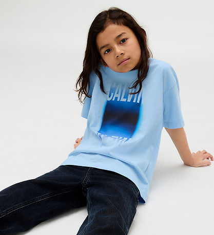 T-Shirt Calvin Klein - Graphique dégradé - Blue Bell T-Shirt Calvin Klein - Graphique dégradé - Blue Bell