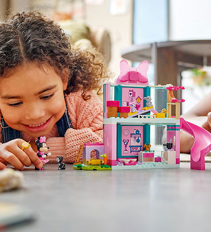 LEGO® Disney LEGO - L'hôtel pour animaux de Minnie 43274 - 161 P