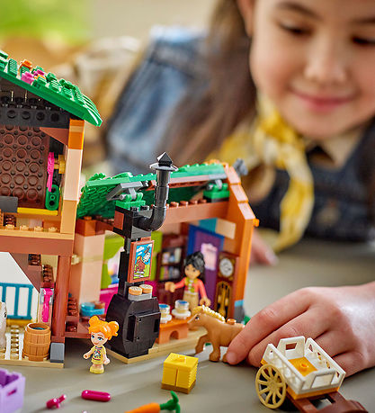 LEGO® Friends - Pony Ranch & Stable 42654 - 727 Parts LEGO® Friends - Pony Ranch & Stable 42654 - 727 Parts