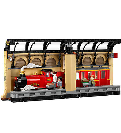 LEGO® Harry Potter - Boknisje: Galtvort™-ekspressen 76450 LEGO® Harry Potter - Boknisje: Galtvort™-ekspressen 76450