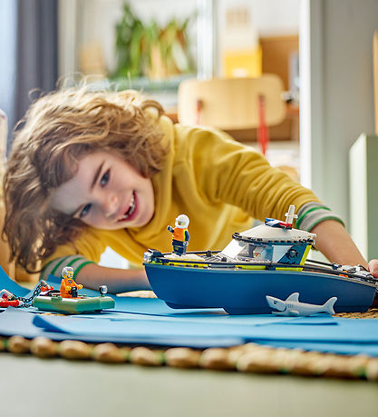 LEGO® City - Verfolgungsjagd im Polizeiboot 60456 - 264 Teile