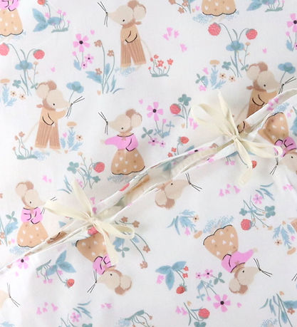 Nørgaard Madsens Bedding - Baby - Natural w. Mouse I Haven Nørgaard Madsens Bedding - Baby - Natural w. Mouse I Haven